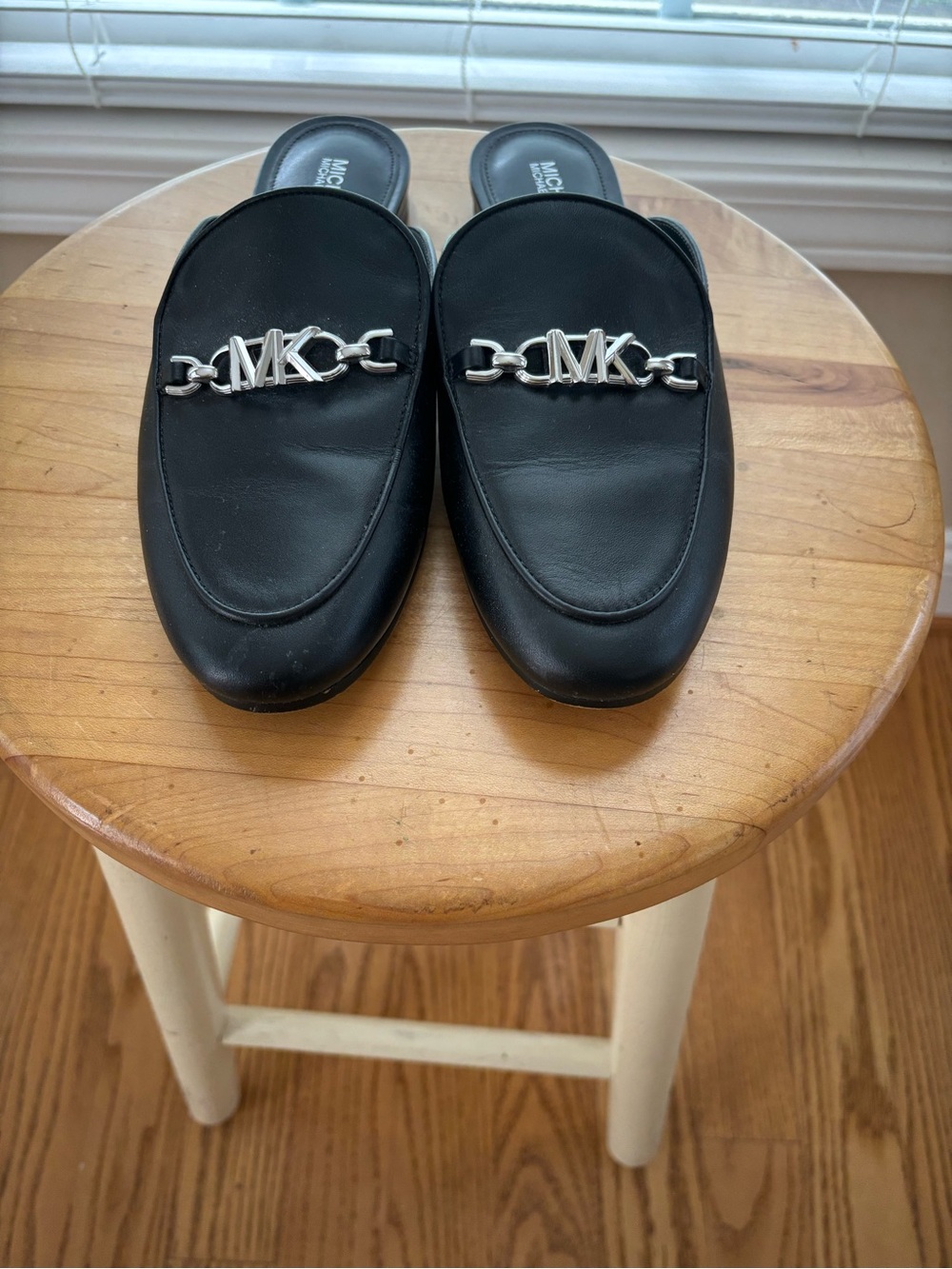Michael Kors Black Leather Mule Loafers with Silver Chain Accent - Picture 2 of 6